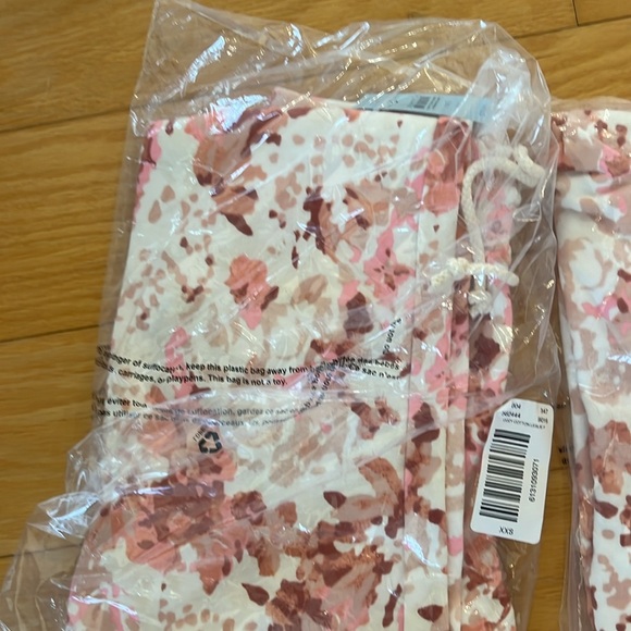 LOFT Petite Sweatsuit - Picture 4 of 5